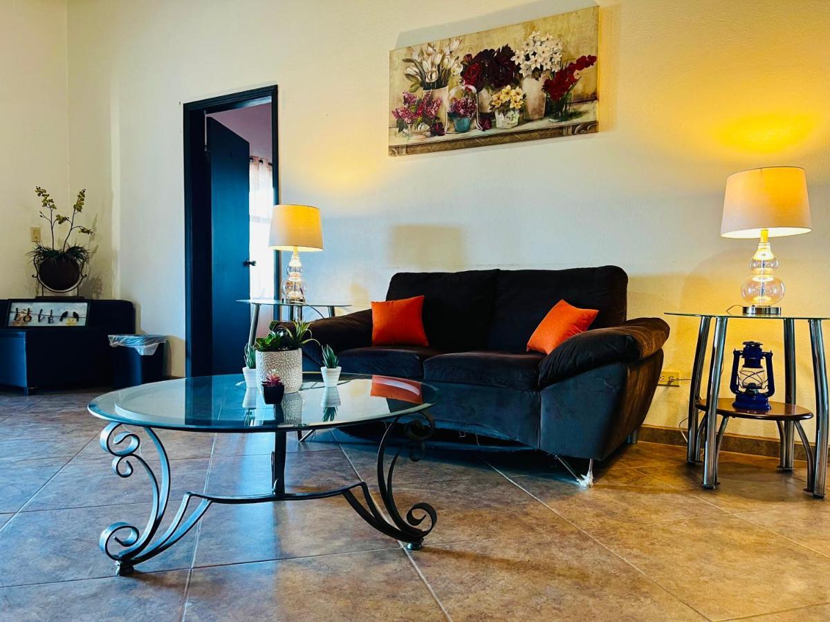 Casa Zazil Uh En Bc Holiday home
